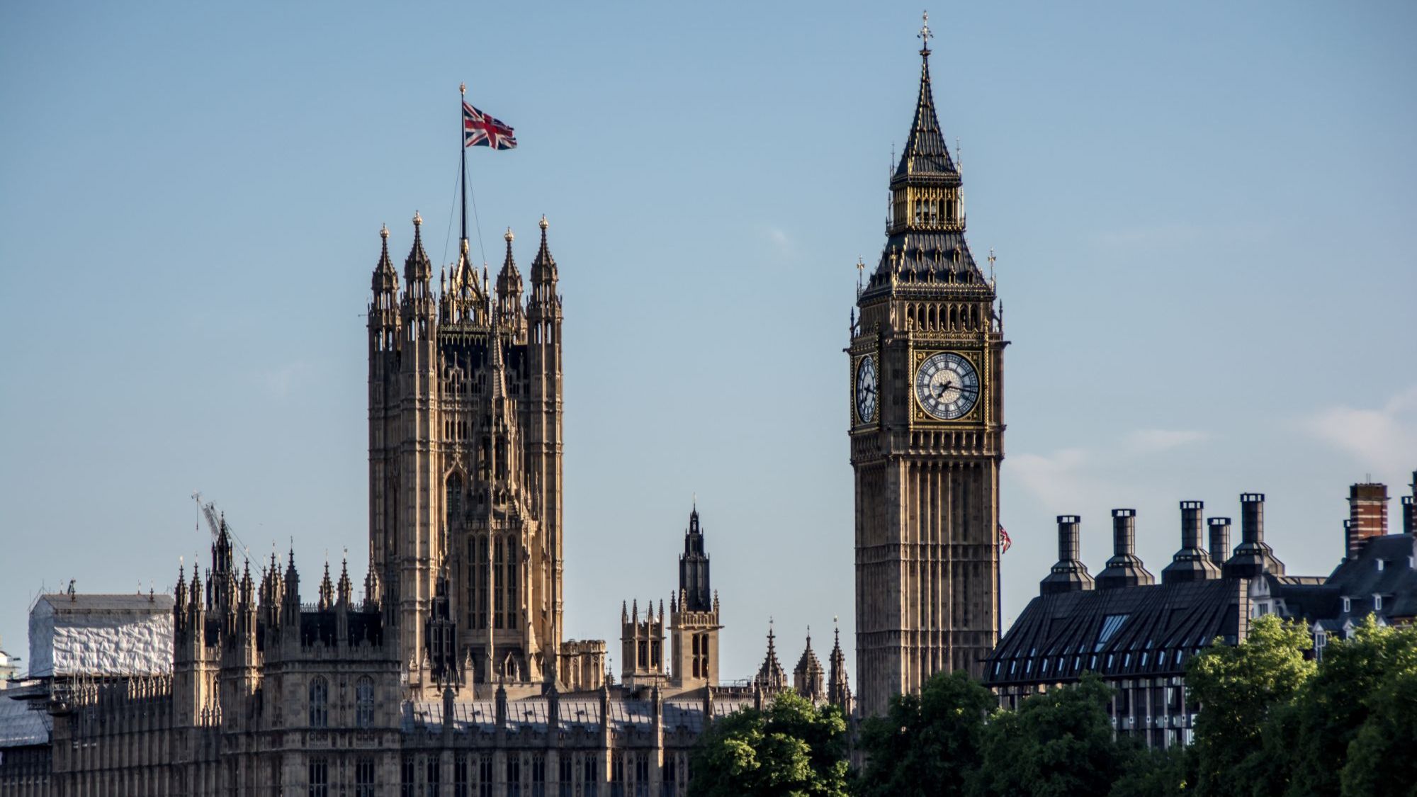 Big Ben and Houses of Parliament in daylight.